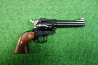 Revolver Ruger mod. Single Six r. 22 LR