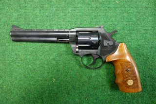 Revolver Alfa Holek 261 r. 22 LR
