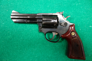 Revolver Taurus mod. 65 r. 357 Magnum